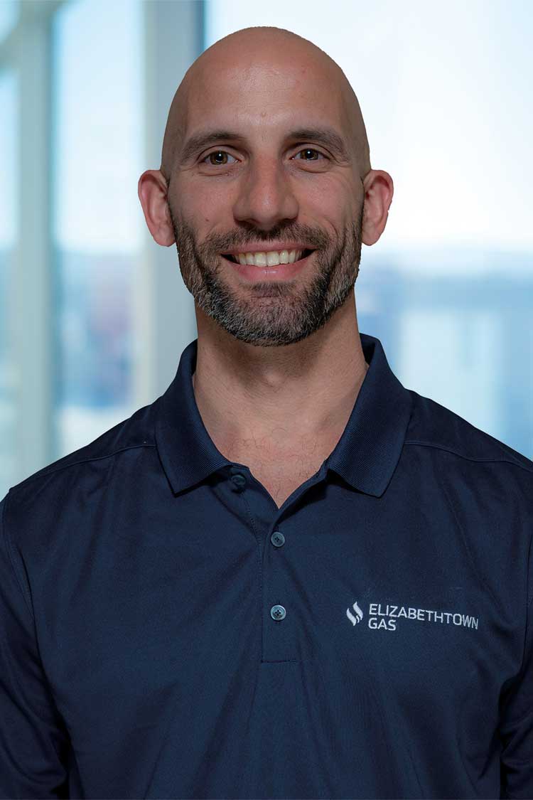 Lucas Kallinosis headshot photo